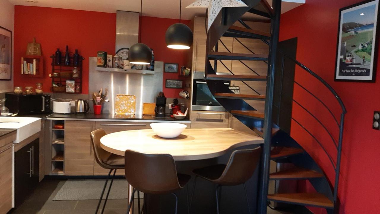 Maison Chaleureuse Bord De Mer Primelin Экстерьер фото